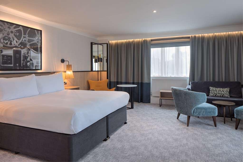 Hotel Doubletree By Hilton London Elstree Borehamwood Habitación foto