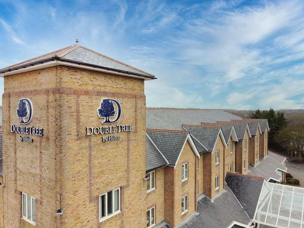 Hotel Doubletree By Hilton London Elstree Borehamwood Exterior foto