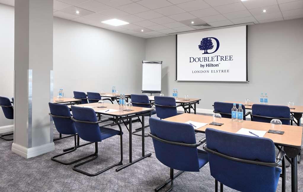 Hotel Doubletree By Hilton London Elstree Borehamwood Facilidades foto