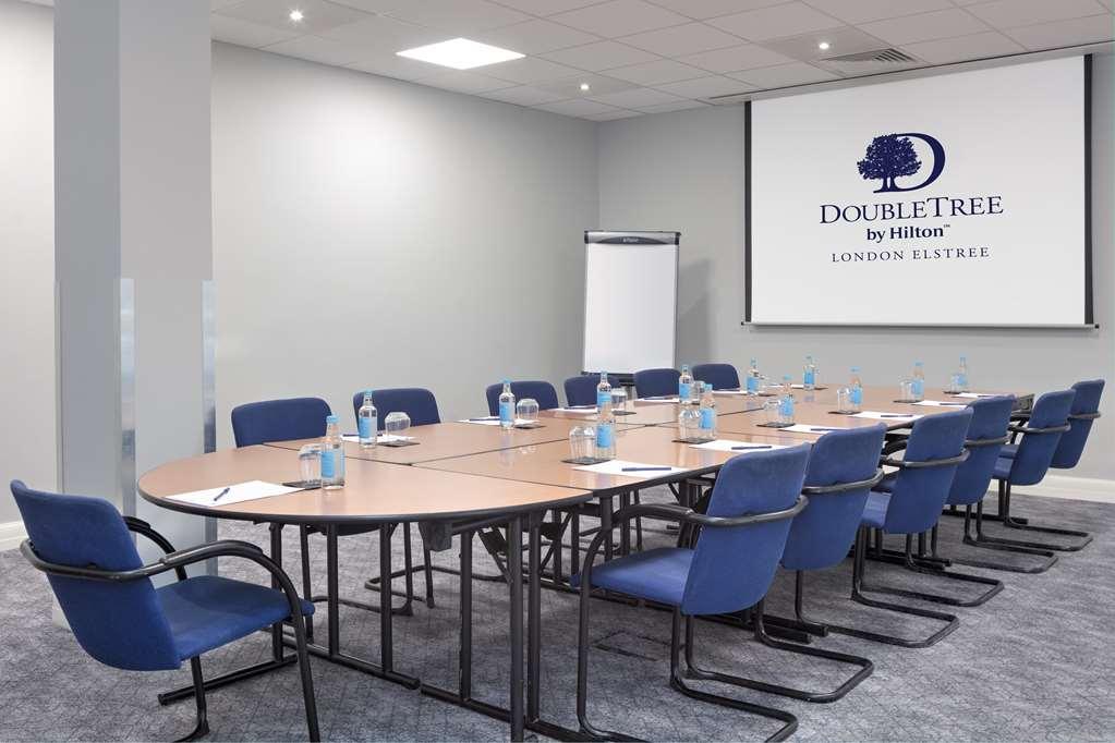Hotel Doubletree By Hilton London Elstree Borehamwood Facilidades foto