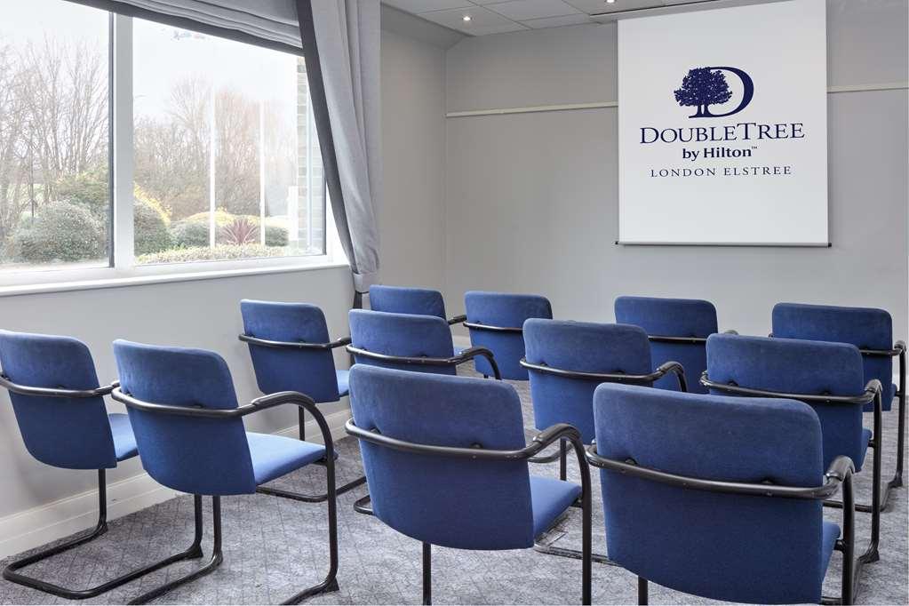 Hotel Doubletree By Hilton London Elstree Borehamwood Facilidades foto