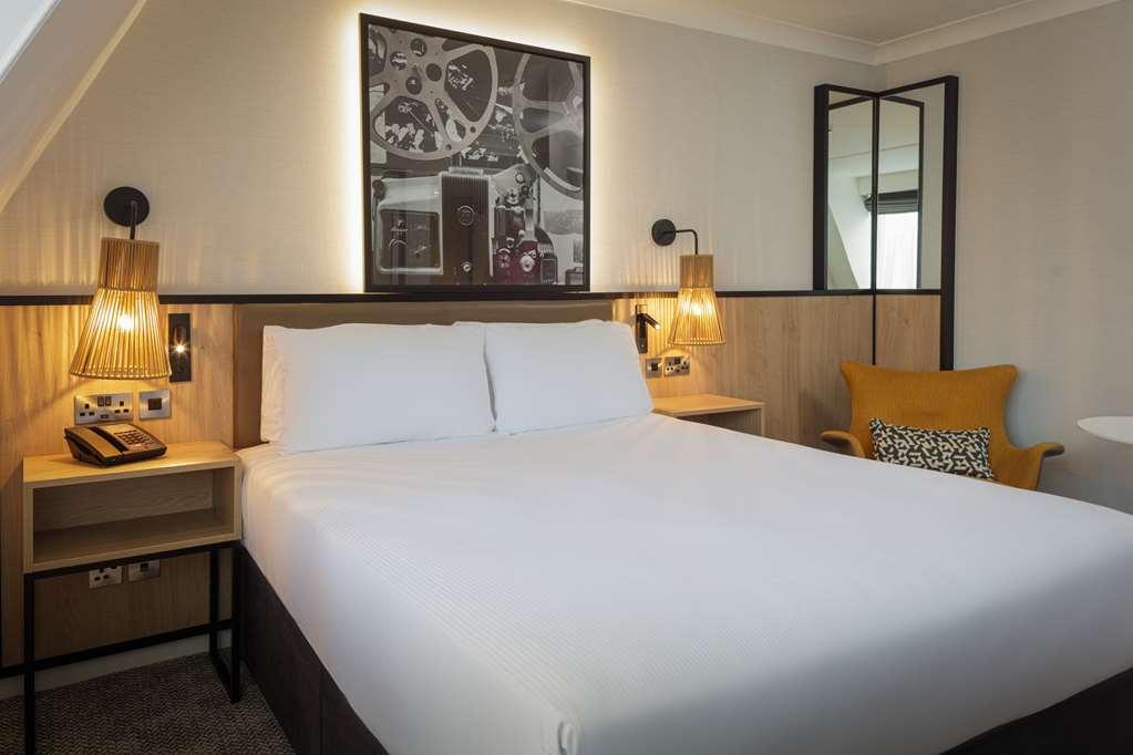 Hotel Doubletree By Hilton London Elstree Borehamwood Habitación foto